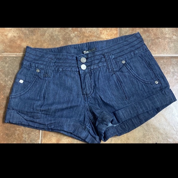 Shorts bundle - Picture 5 of 7